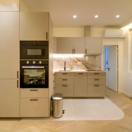 Apartment Jardin - Jacuzzi - En Paris